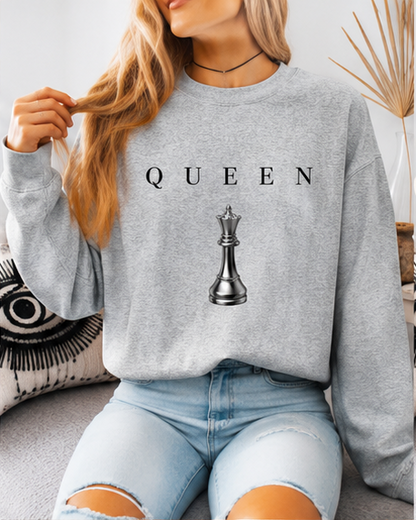 QUEEN Oversized Sweatshirt Women’s Minimal Chess Graphic Crewneck Luxury Streetwear Pullover