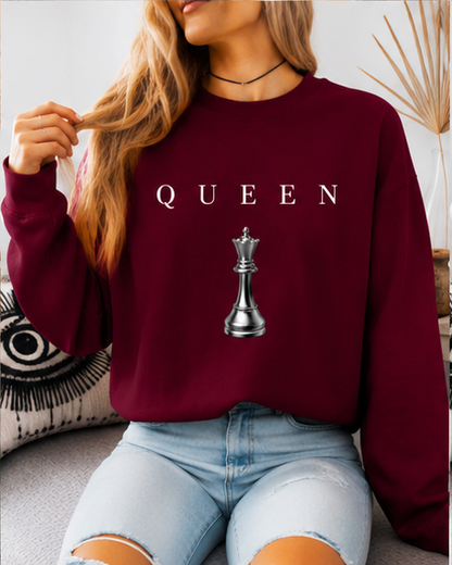 QUEEN Oversized Sweatshirt Women’s Minimal Chess Graphic Crewneck Luxury Streetwear Pullover