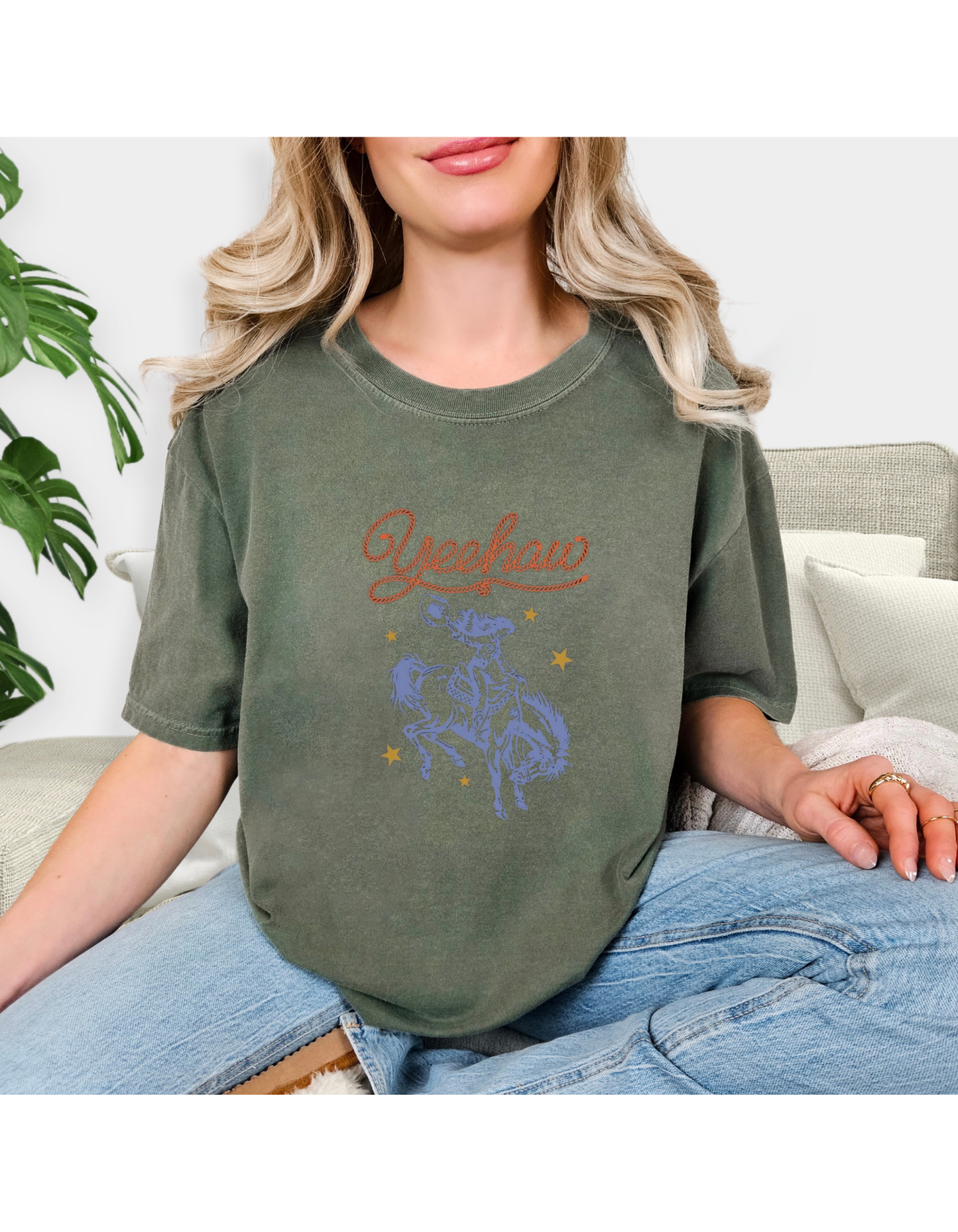 Western Yeehaw Graphic T-Shirt, Retro Cowboy Tee, Vintage Rodeo Shirt, Country Concert Outfit, Cowgirl Aesthetic Graphic Tee for Women